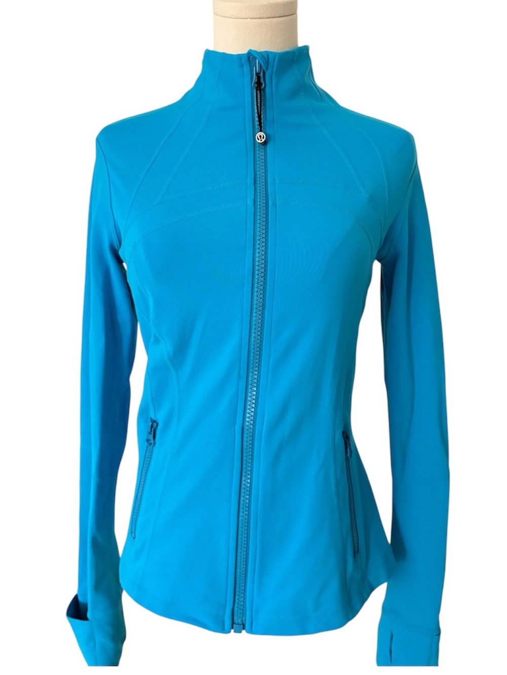 Lululemon Fine Jacket 💙 Size 8 Bright Blue